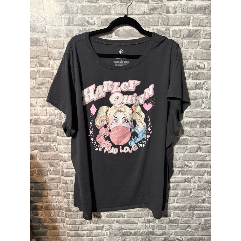 DC Comics Harley Quinn Mad Love Graphic T-Shirt Gray Pink Glitter Size 5 Plus